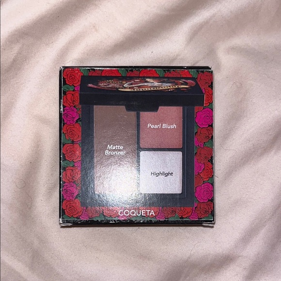 Reina Rebelde Contour Palette - Picture 2 of 4